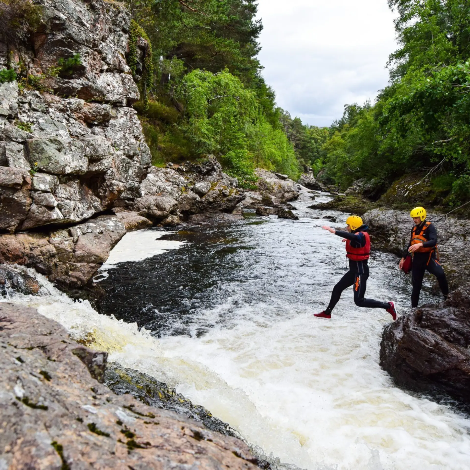 Gorge walking2