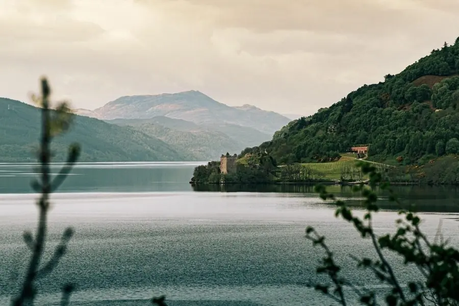 Lochness 72641021280