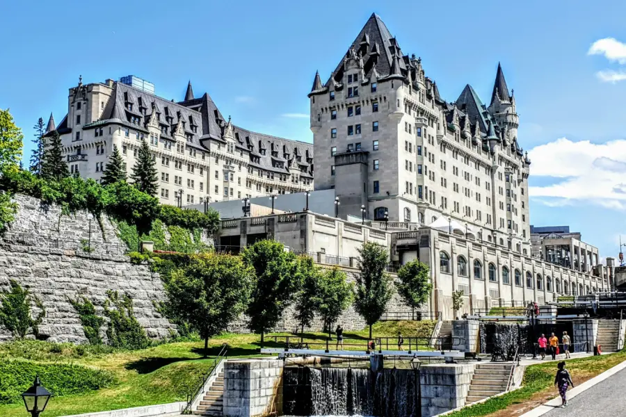 Benoit debaix 2tnaswgcgi unsplash