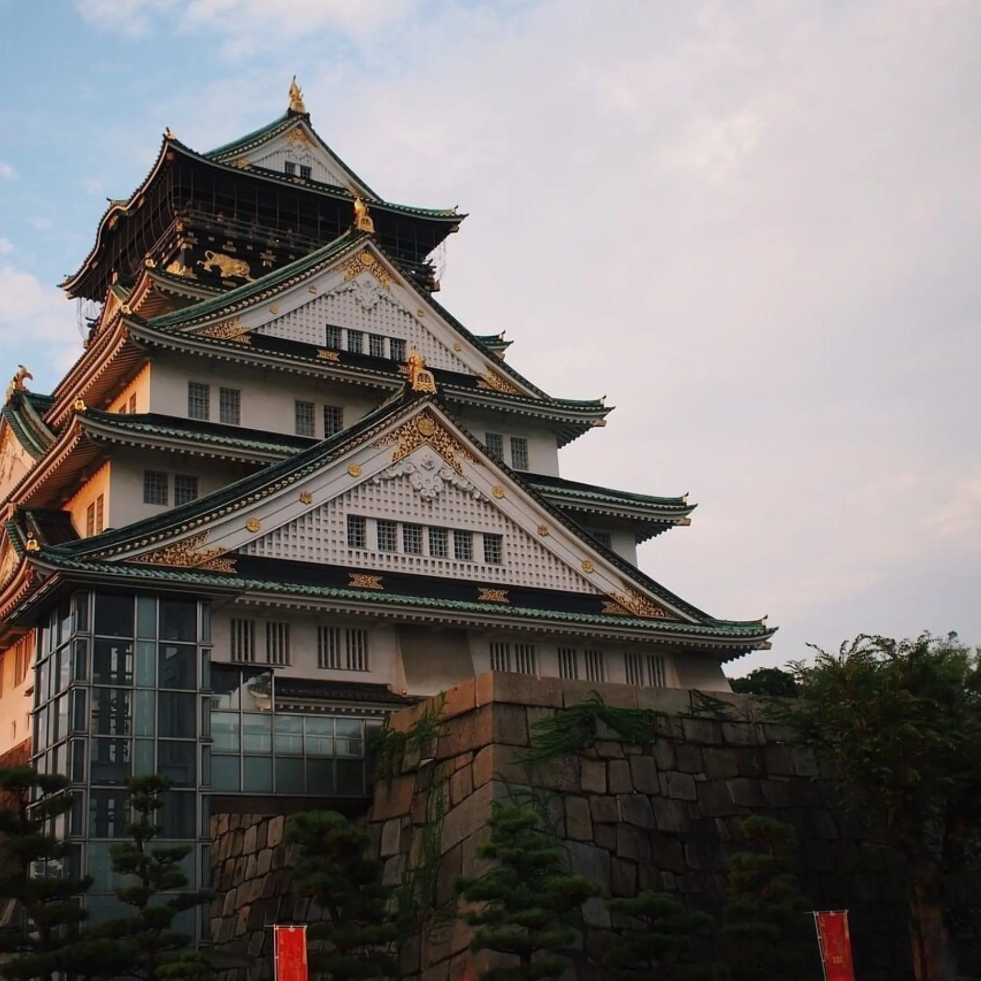 Castle 54767371280