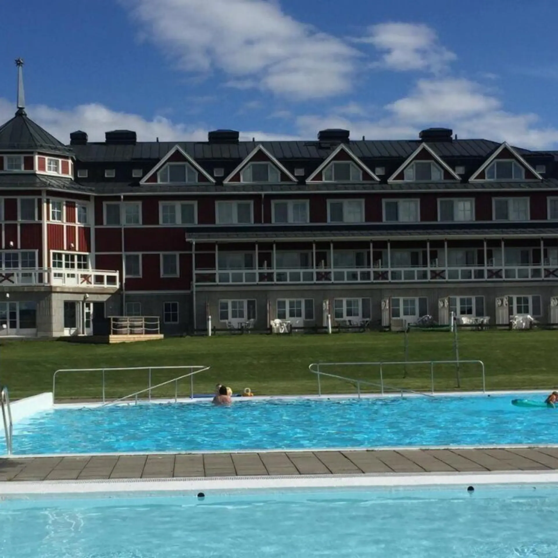 Grand arctic hotel photos exterior grand arctic hotel 9
