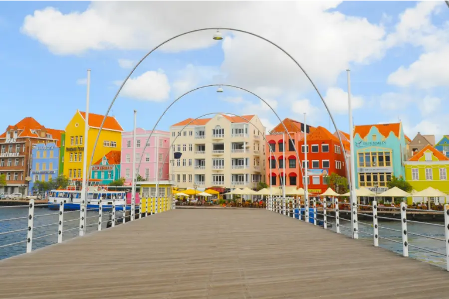 Pontjesbrug curacao 1024x512 1024x512