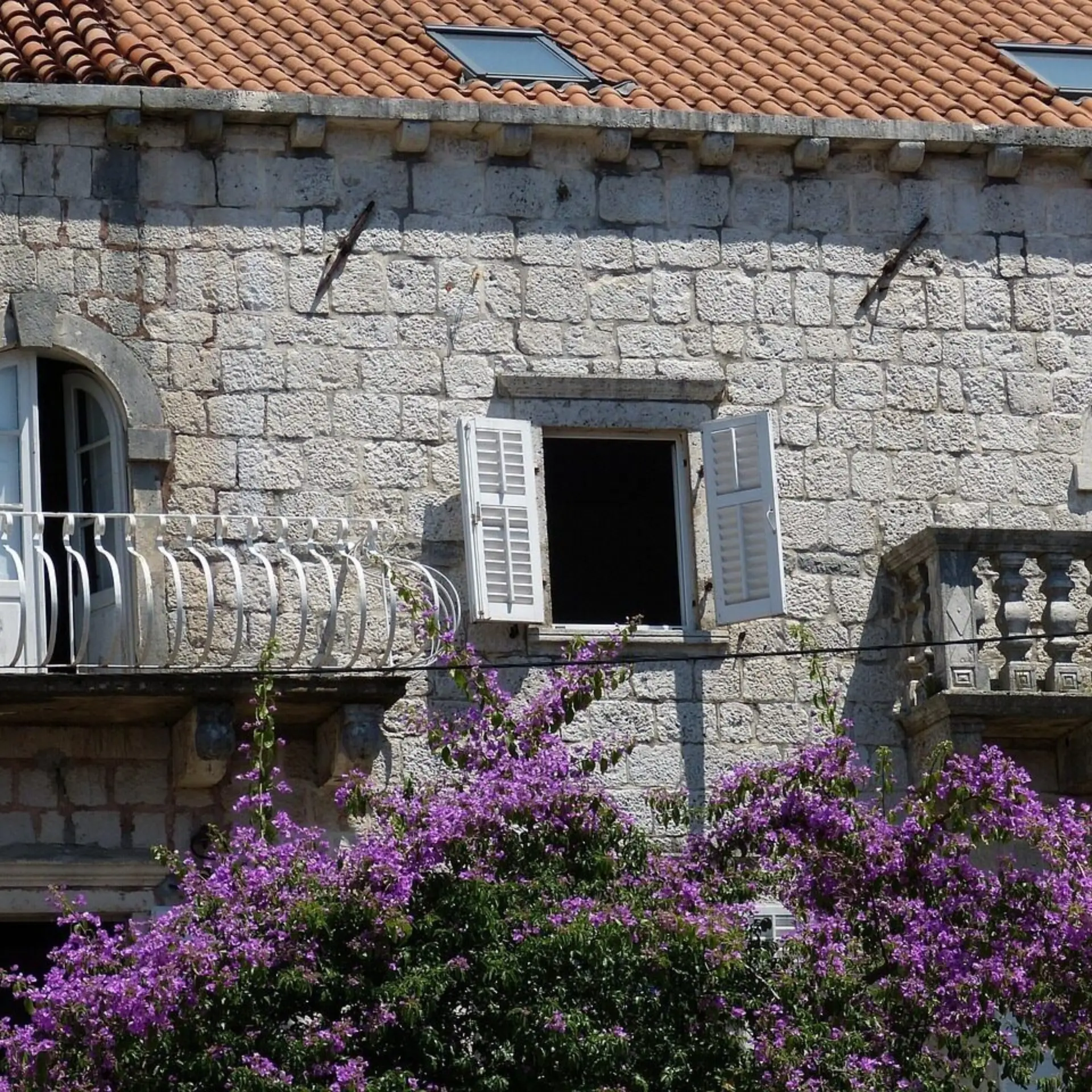 Montenegro 10367711280