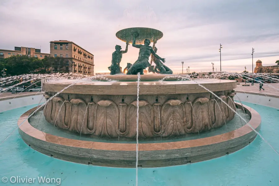 Avila reizen malta valletta fontein