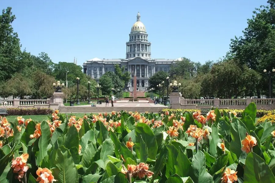 Denver 381310 1280