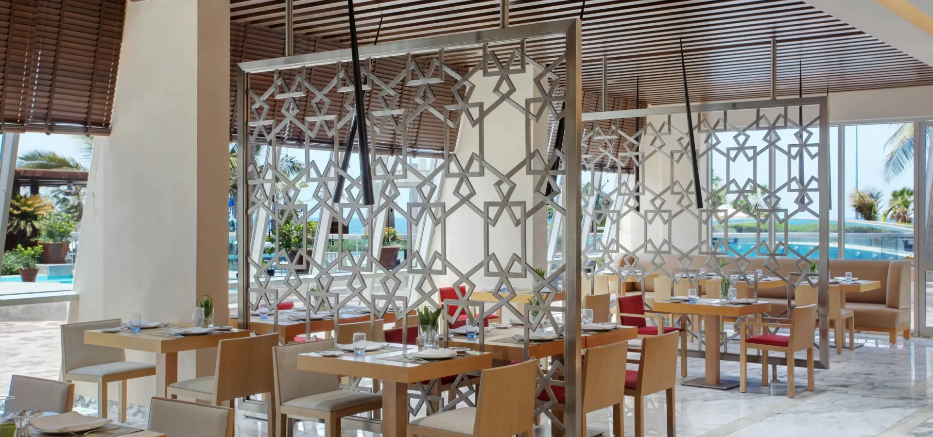 Jedsi restaurant 0498 hor clsc