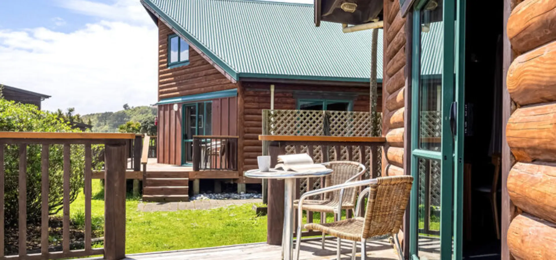 1732802579164 619c6e1f8b51f