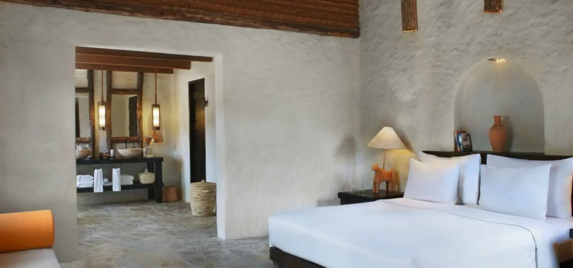 Pool villa2