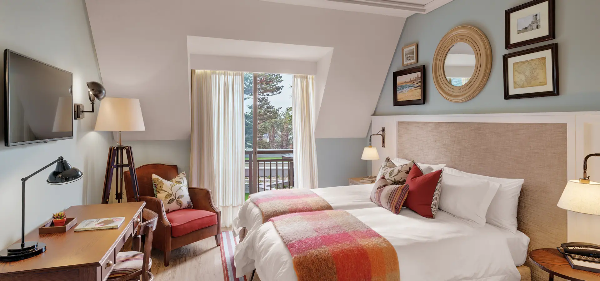 Standard twin room11