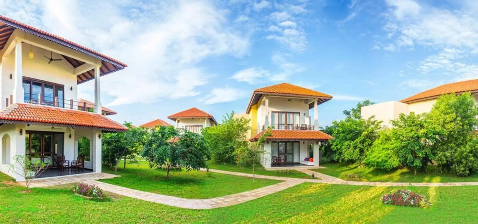 Sun aqua pasikudah sunsiyam suites gardens1