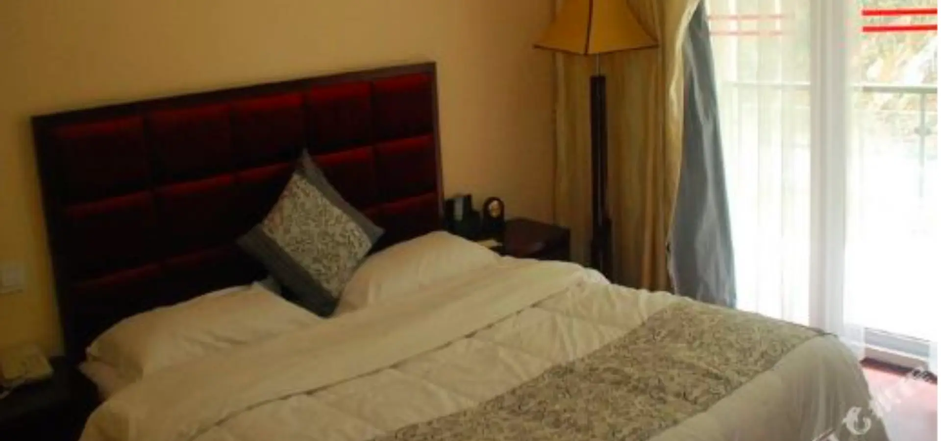 Tangjiahe hotel room