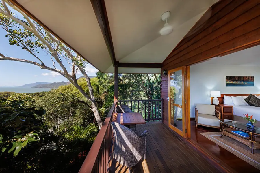 Accommodation coral sea 02