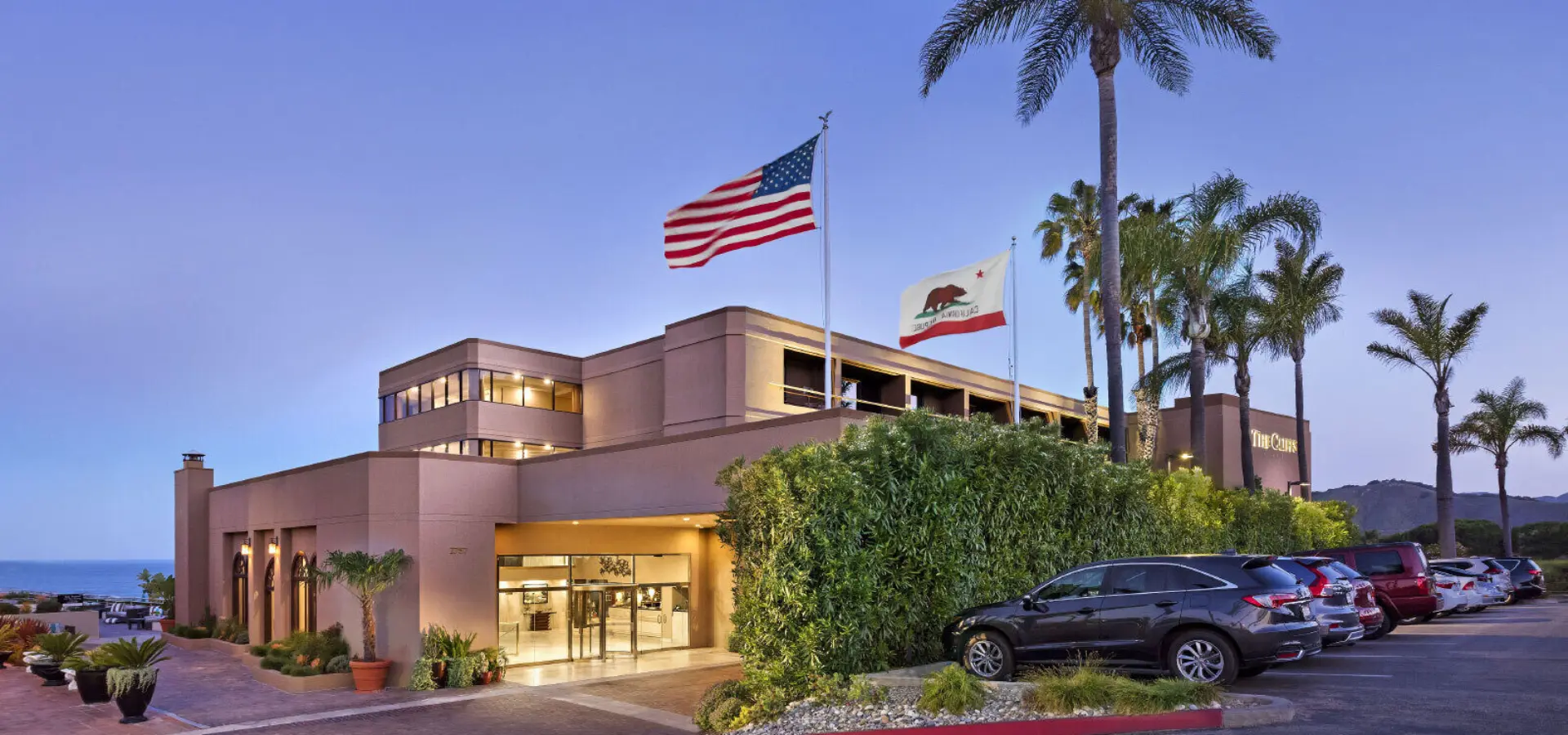 Contact header 1600x1068