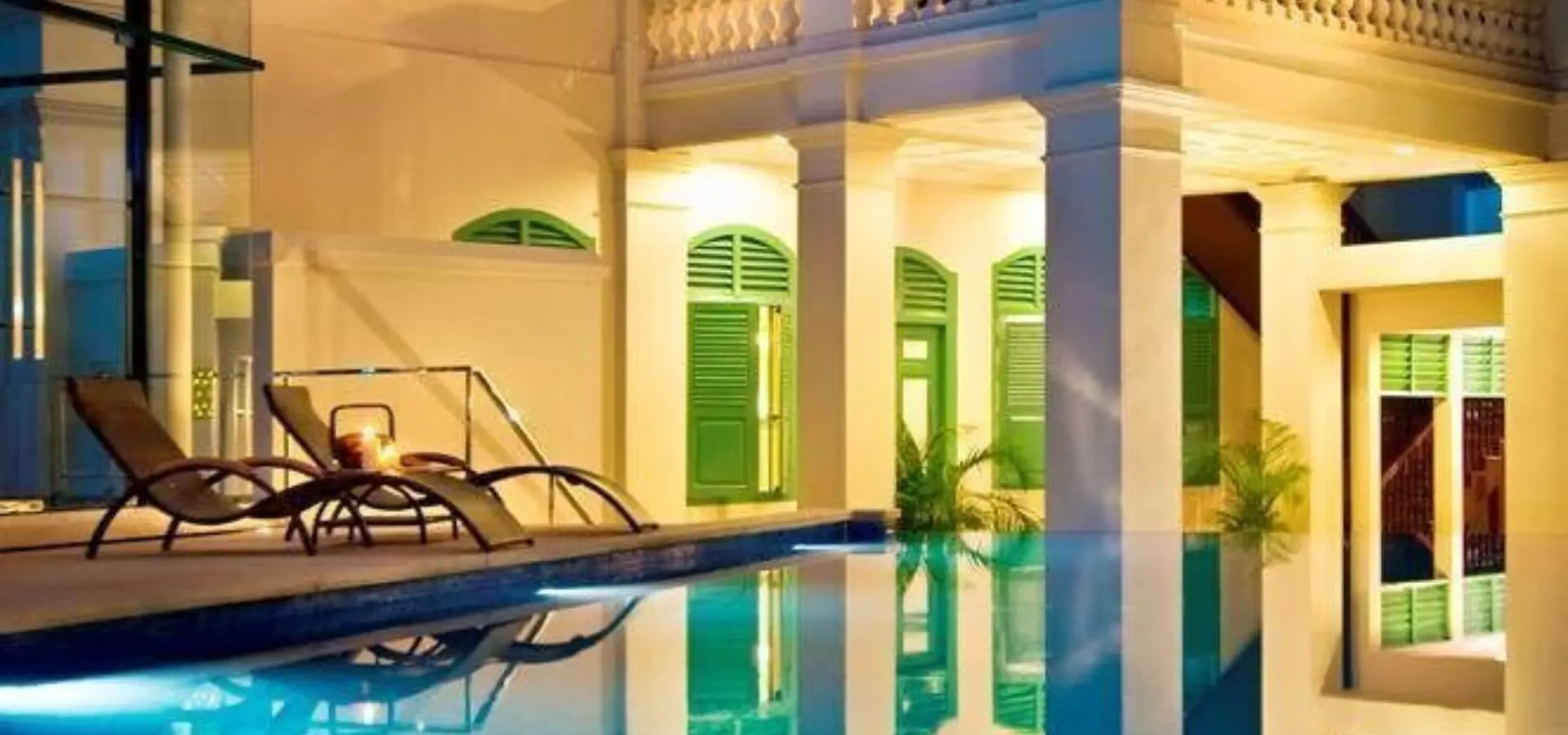 Swimming pool r