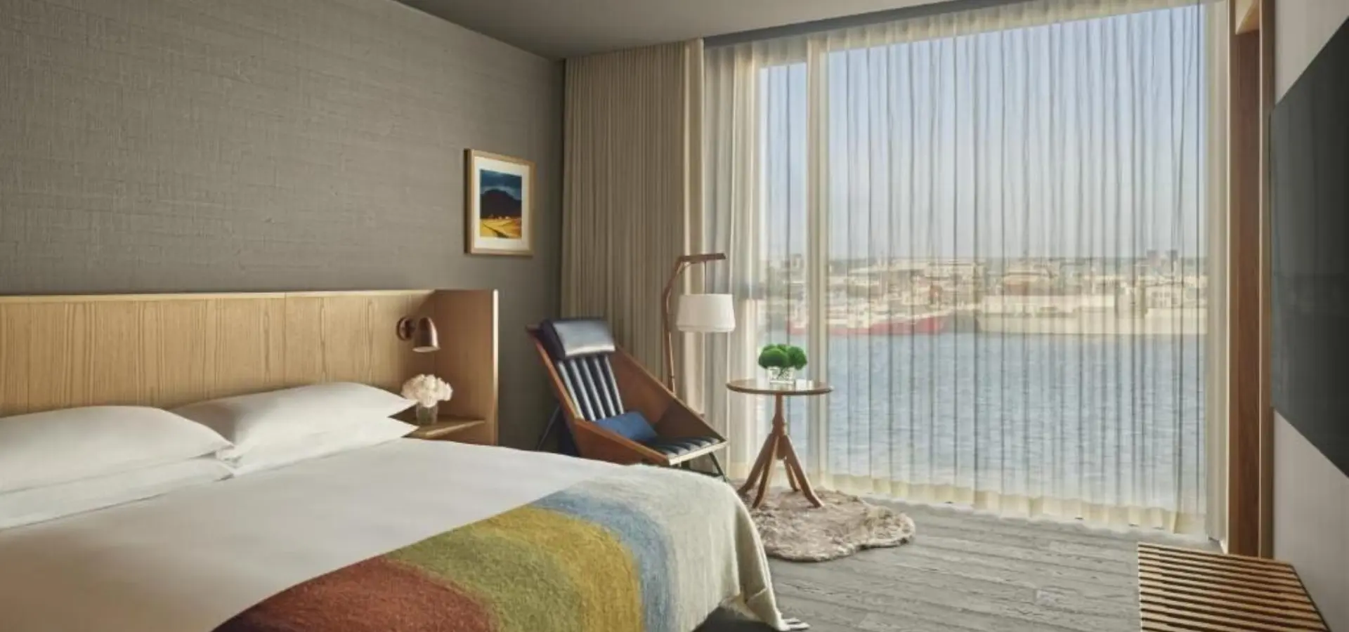 The reykjavik edition room