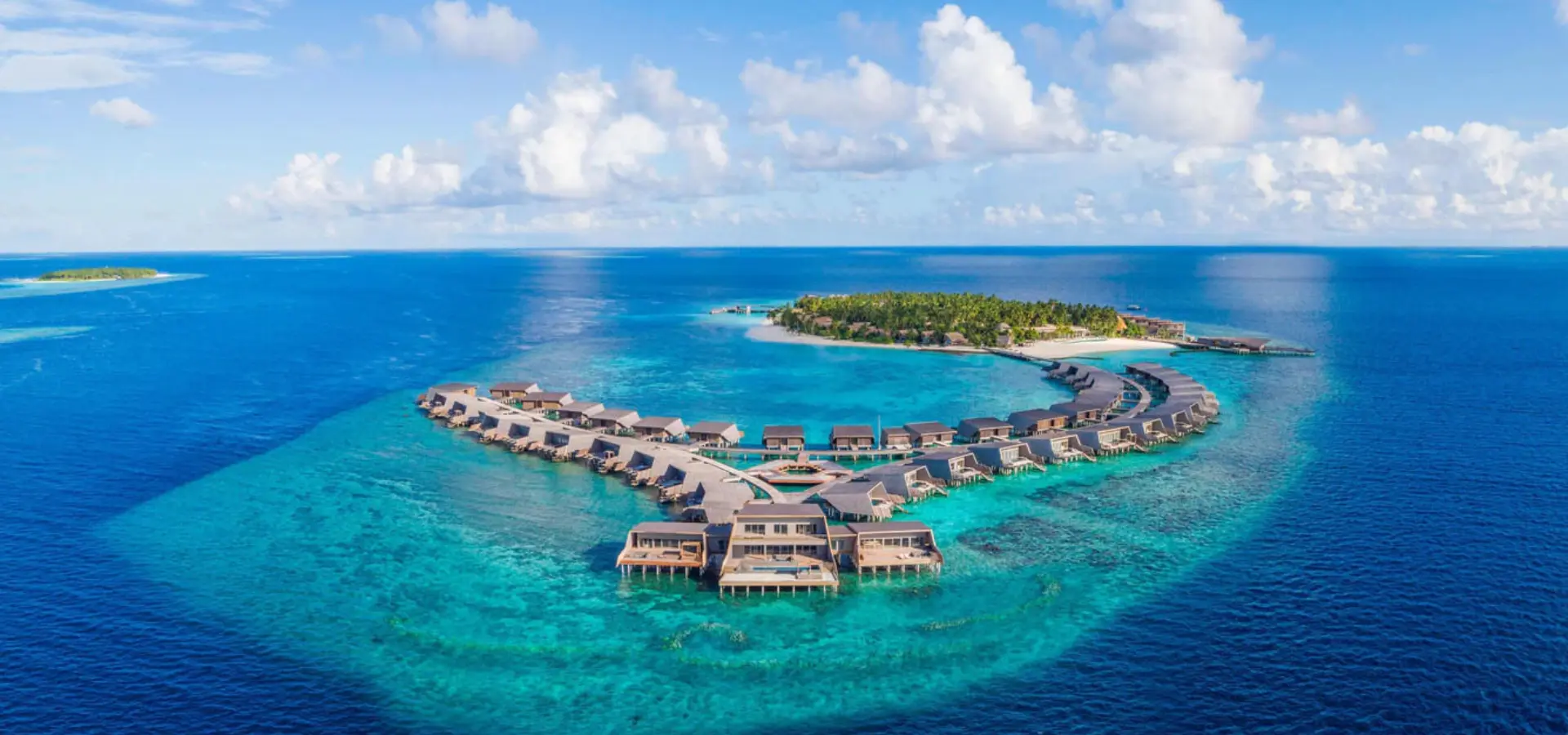 1735901864921 mlexr island 4358 hor wide