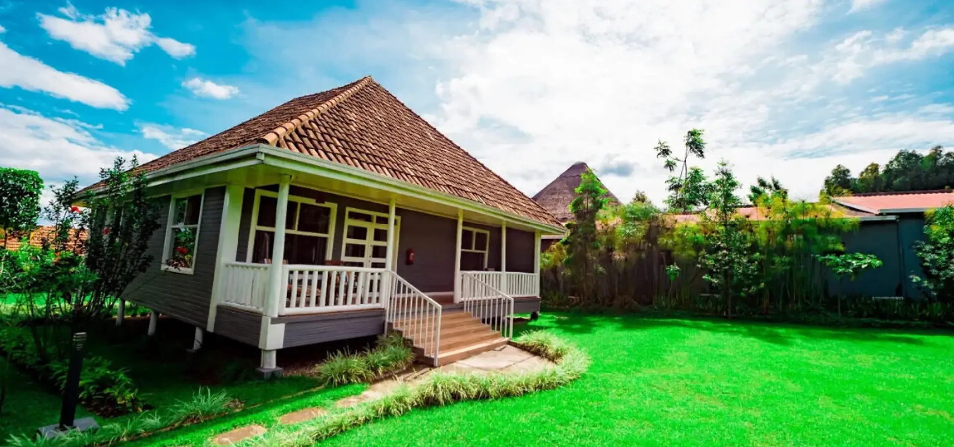 Vip 20cottage 20outside 203 20booking 204