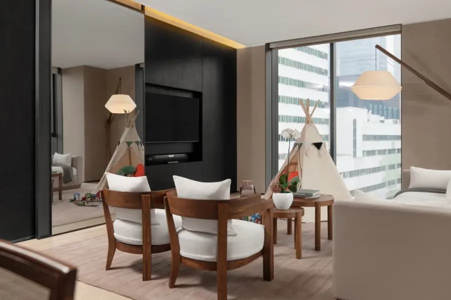 1761226305667family suite 1