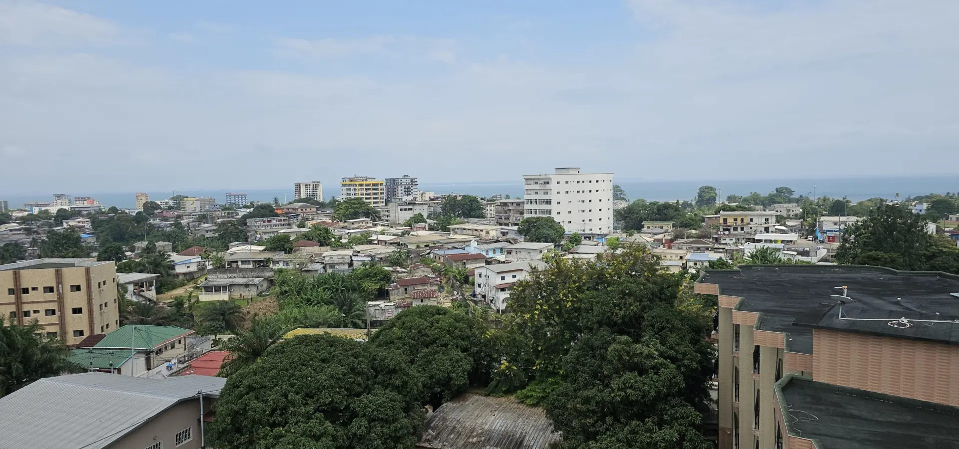 1765979872254libreville