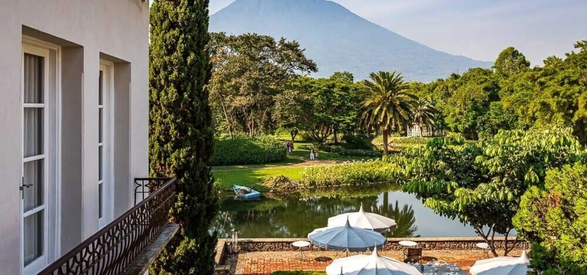 Villa bokeh 14 slider