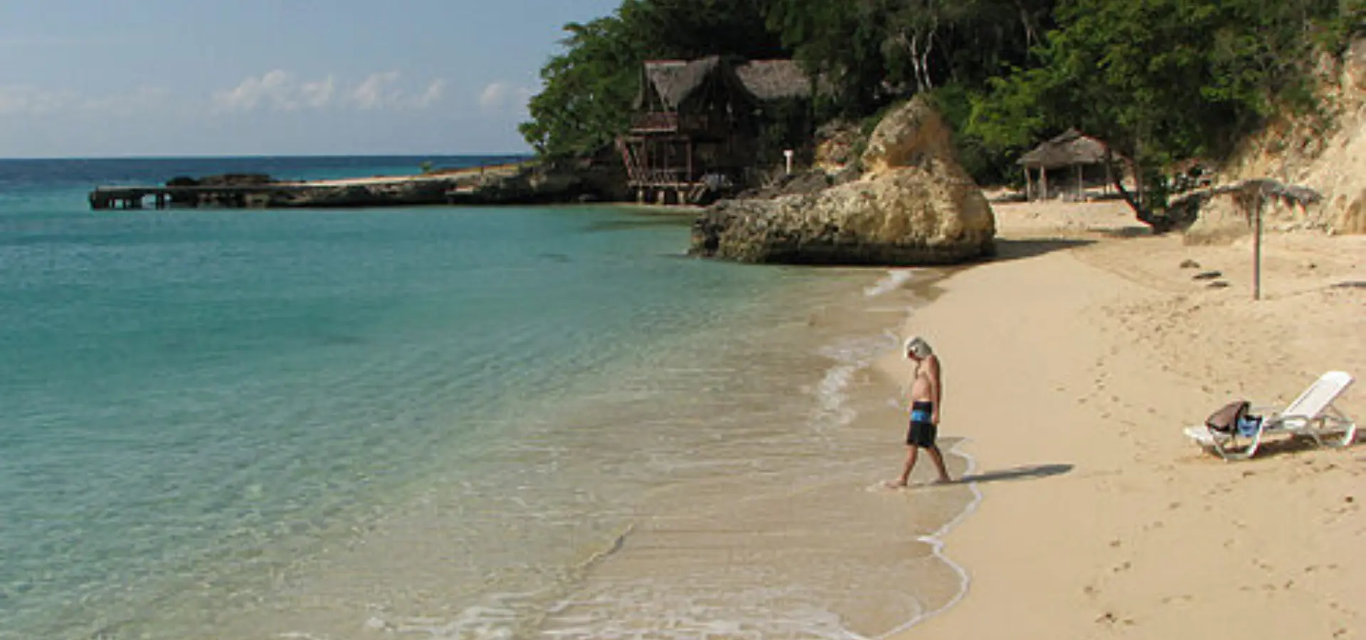 Villa cayo saetia large beach