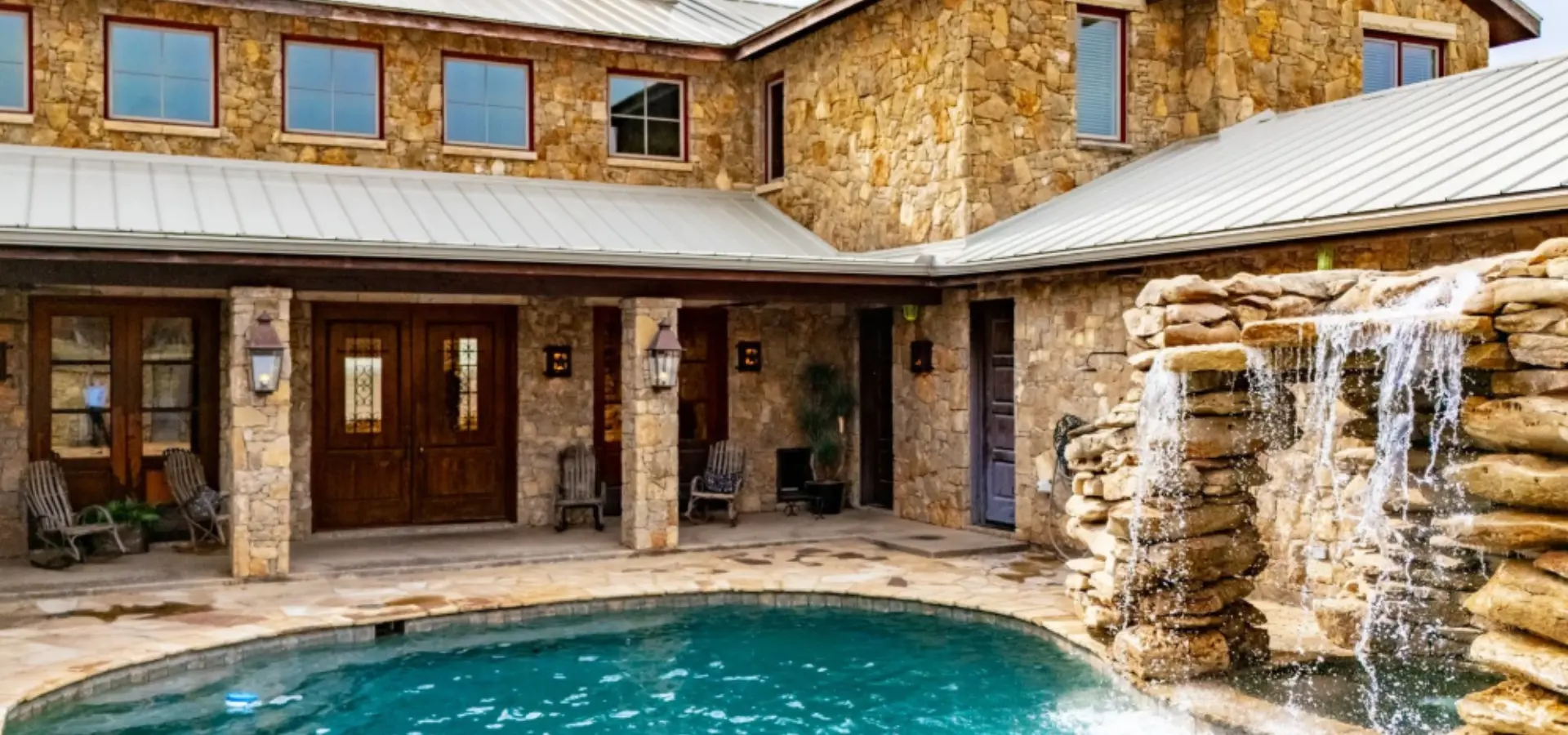 Wildcatter ranch pool