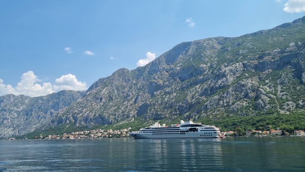 Ponant Le Lyrial