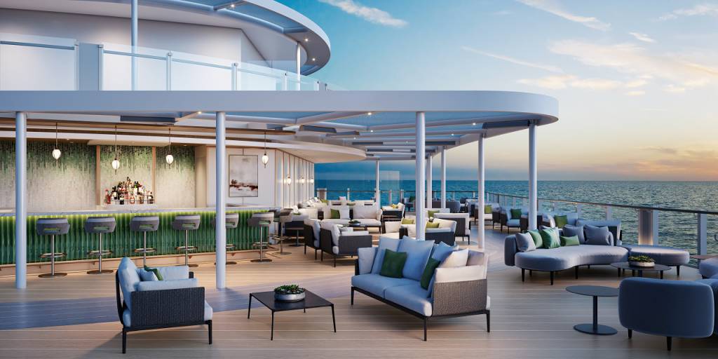 The Dusk Bar, open-air sky bar, Silver Nova